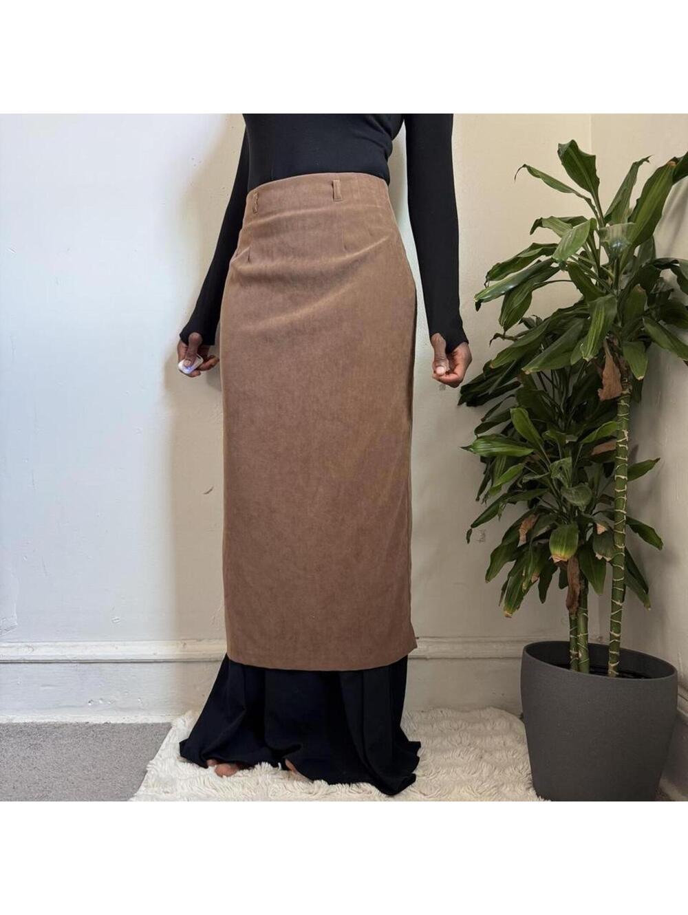 Vintage Wildlife Sportswear Faux Suede midi Skirt size 8 - Picture 2 of 6